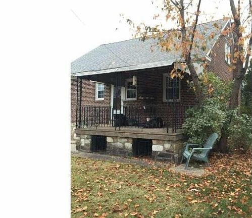 5th image of 8101 Bradford St