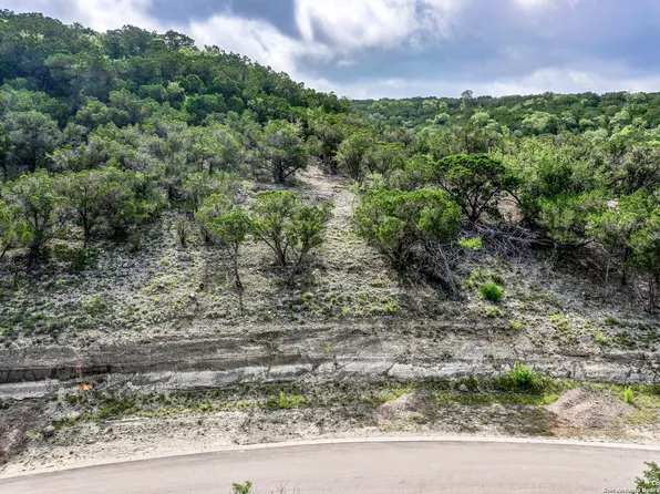 370 Private Road 1742 LOT 370, Mico, TX 78056