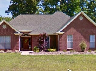 189 Red Oak Ln, Starkville, MS 39759