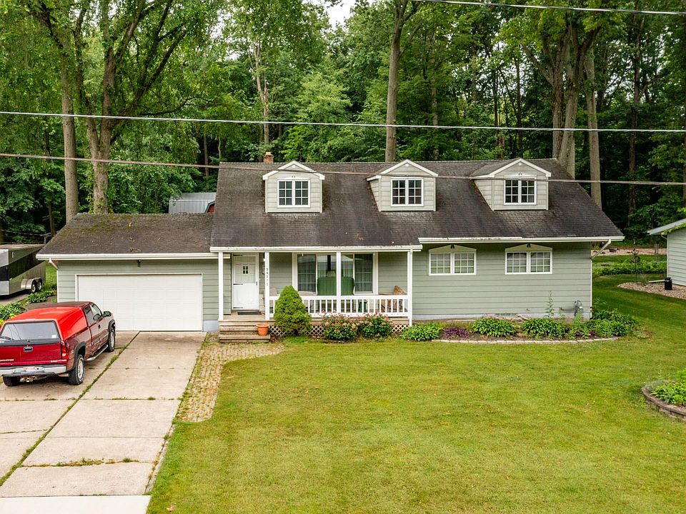 1st image of 34371 Puth Dr