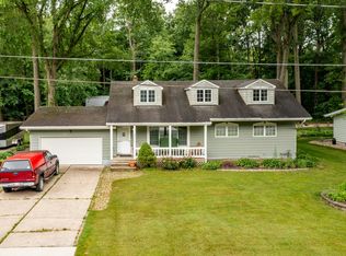 34371 Puth Dr, Avon, OH 44011