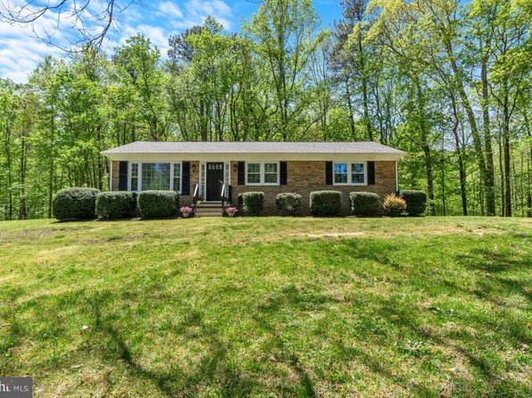 27475 Three Notch Rd, Mechanicsville, MD 20659