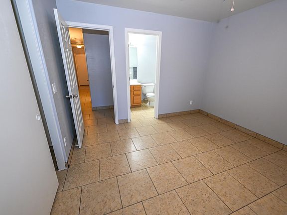 3rd image of 16683 W Paradise Ln