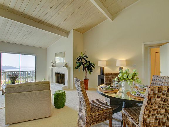 3rd image of 28 Marinero Cir APT 26