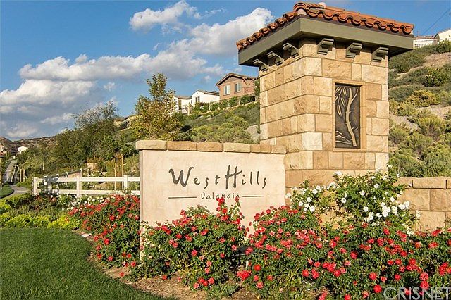 1st image of 29040 W Hills Dr