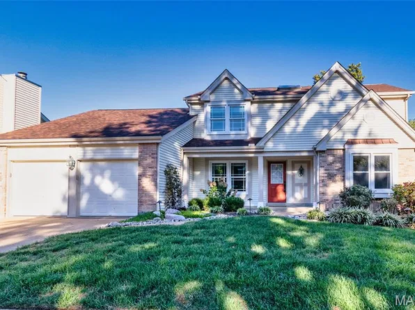 2459 Cripple Creek Dr, Saint Louis, MO 63129