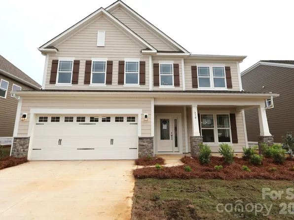 610 Downshire Rd NW, Concord, NC 28027