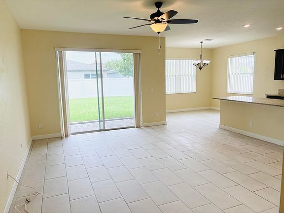 2nd image of 12512 NW Stanis Ln