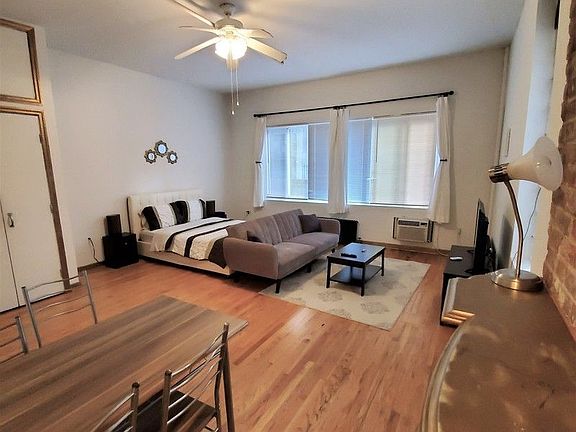 2nd image of 255 W 55th St APT 3B