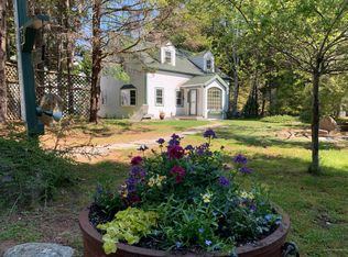 7 Kinfolk Ln, Southwest Harbor, ME 04679