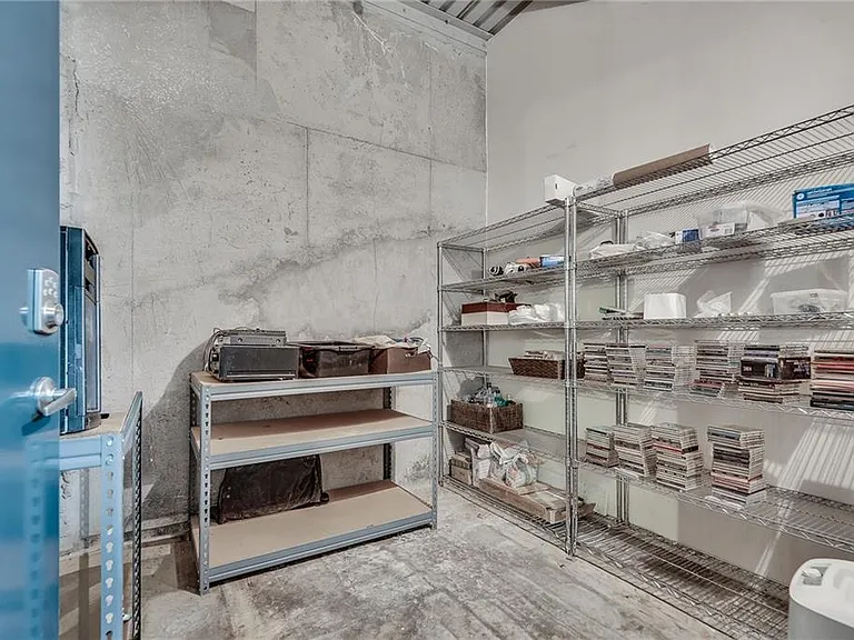 400 Village Pkwy NE #202 — Photo 35