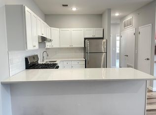 326 E 16th St #201, Paterson, NJ 07524