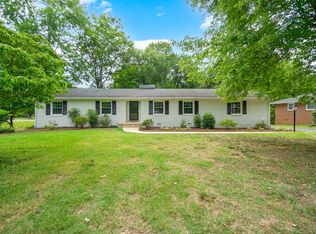 1401 Manor Rd, Columbia, TN 38401