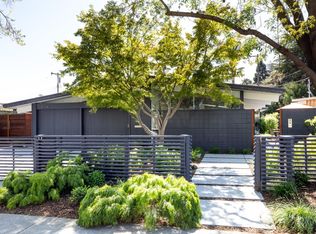 2104 Edgewood Dr, Palo Alto, CA 94303