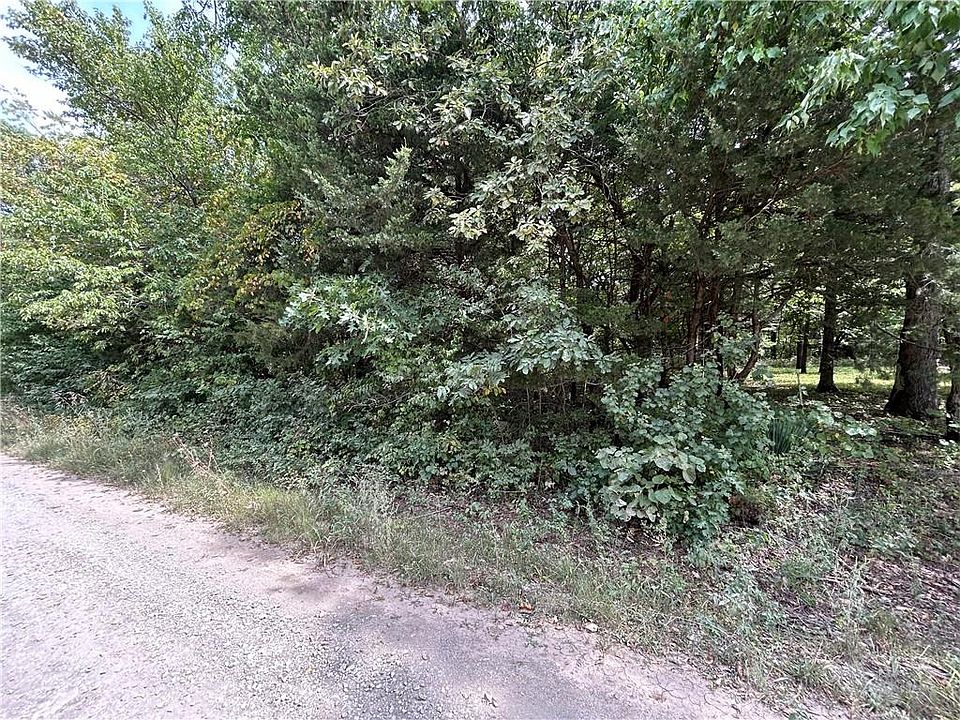 1st image of 66 W Sugar Lake Cv