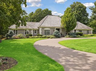 475 Highcroft Rd, Wayzata, MN 55391