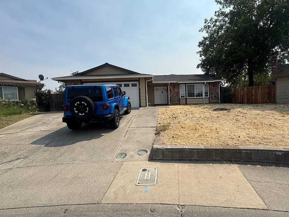 18 Tearpak Ct