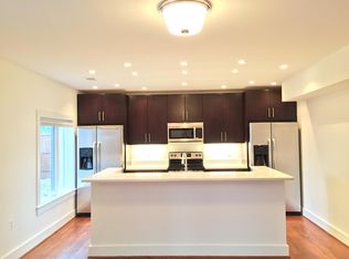 2610 N Pershing Dr #A, Arlington, VA 22201
