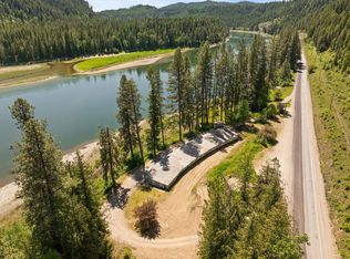チコ、家で使わないものを出品しています。専用ページ 8612 Highway 31, Ione, WA 99139 | MLS #202517875 | Zillow