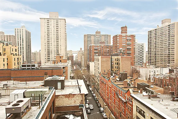 Rented by Brown Harris Stevens | media 13