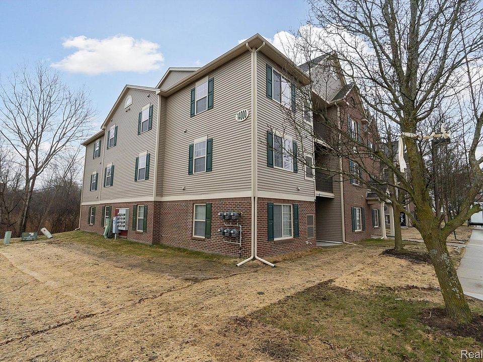 1st image of 14302 Pinehurst Ln #58