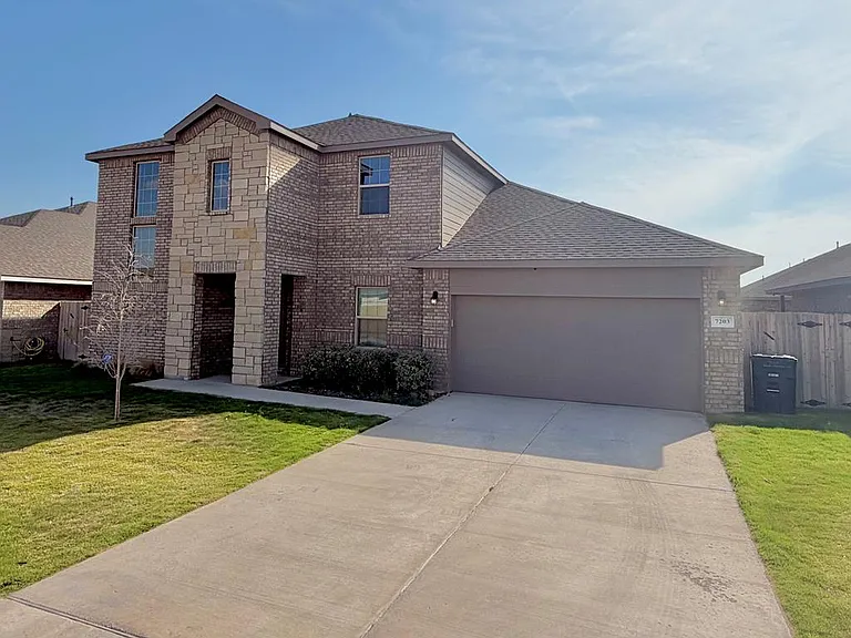 7203 Blue Meadow Rd — Photo 1