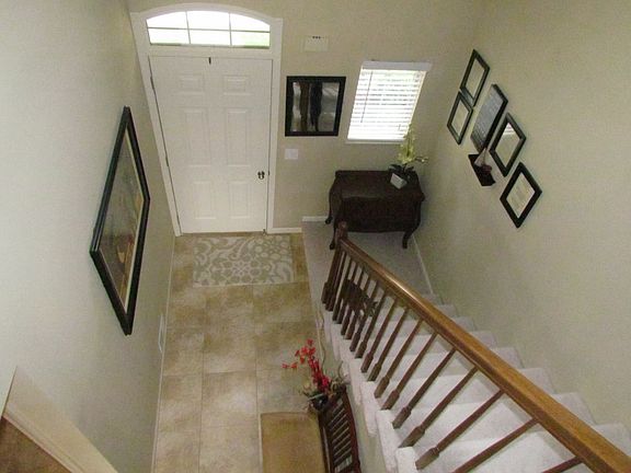 5th image of 11523 Maple Creek Ct
