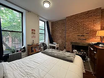 229 East 10th Street, #5
