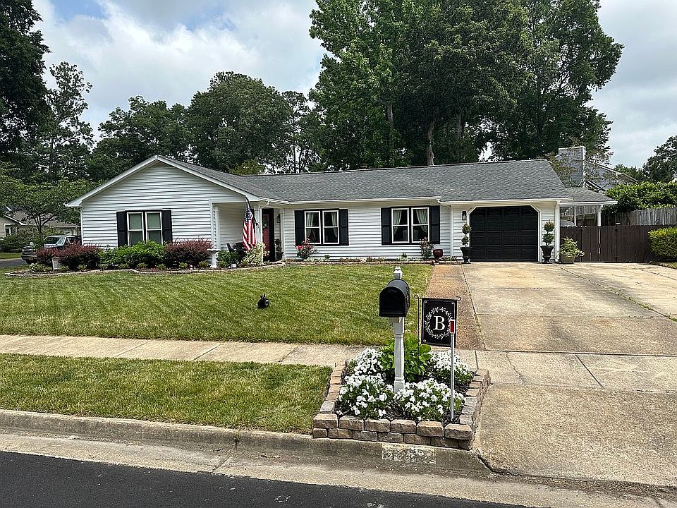 1st image of 3408 Dickens Dr