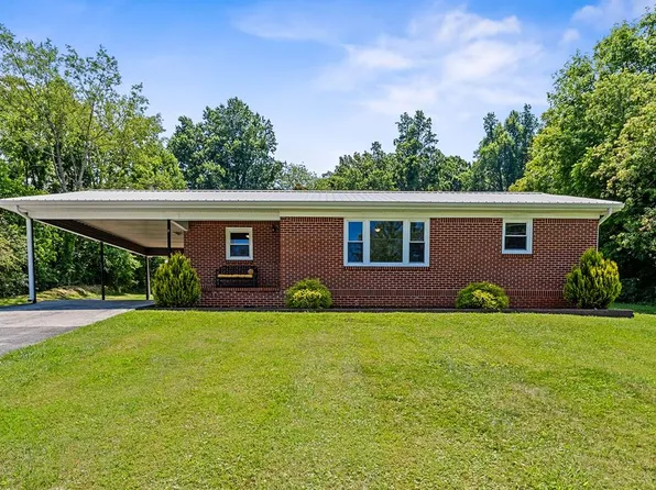 662 S Walnut Ave, Cookeville, TN 38501