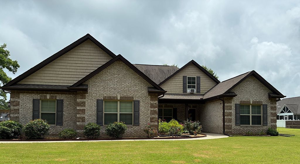 650 County Road 469 - Property Image
