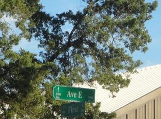 711 Avenue E, Conroe, TX 77301