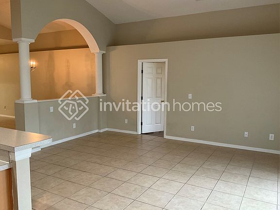 3rd image of 174 Big Sioux Dr