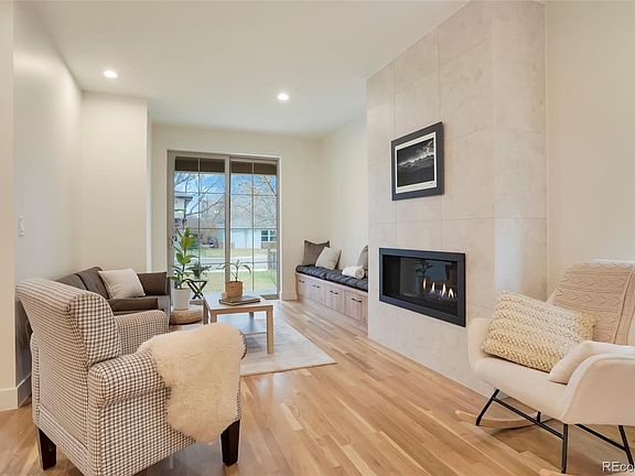 4th image of 1150 Leyden Street