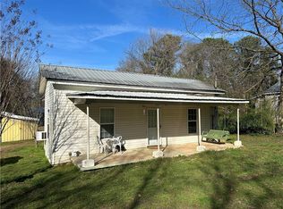 3139 Robinson Pl, Gainesville, GA 30504