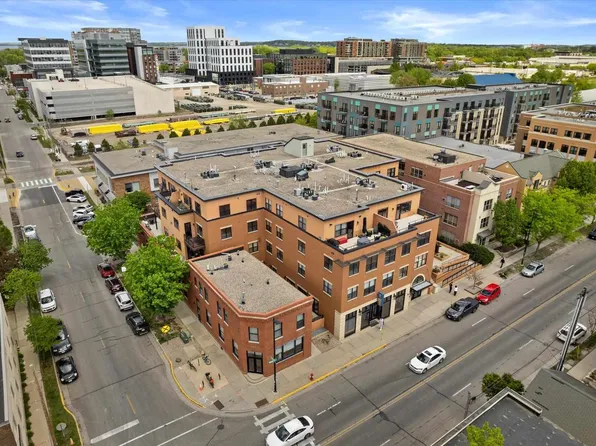 808 Williamson Street #207, Madison, WI 53703