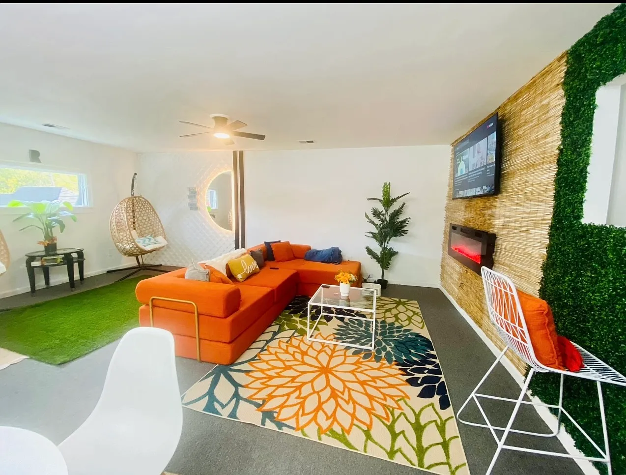 3 bed, 1200 sqft, $2,600 — Photo 3
