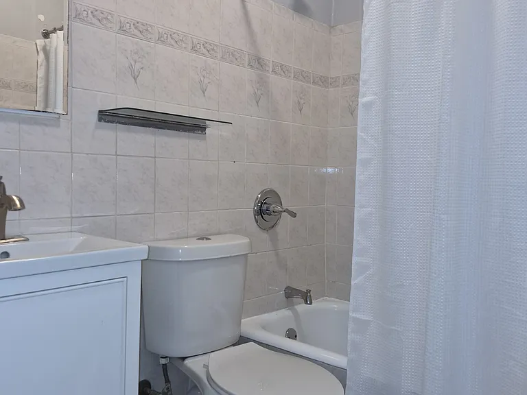 2801 W Mississippi Ave — Photo 7