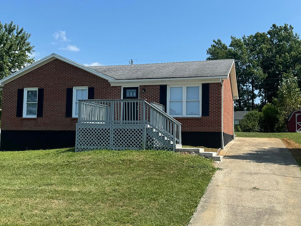 1st image of 1705 White Oak Ct