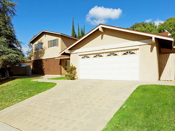 2nd image of 3020 Rollings Ave