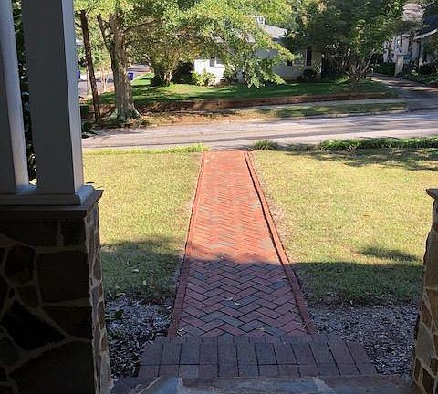Front Yard Walkway