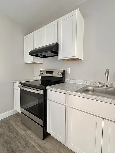 48 Knox St Photo 1