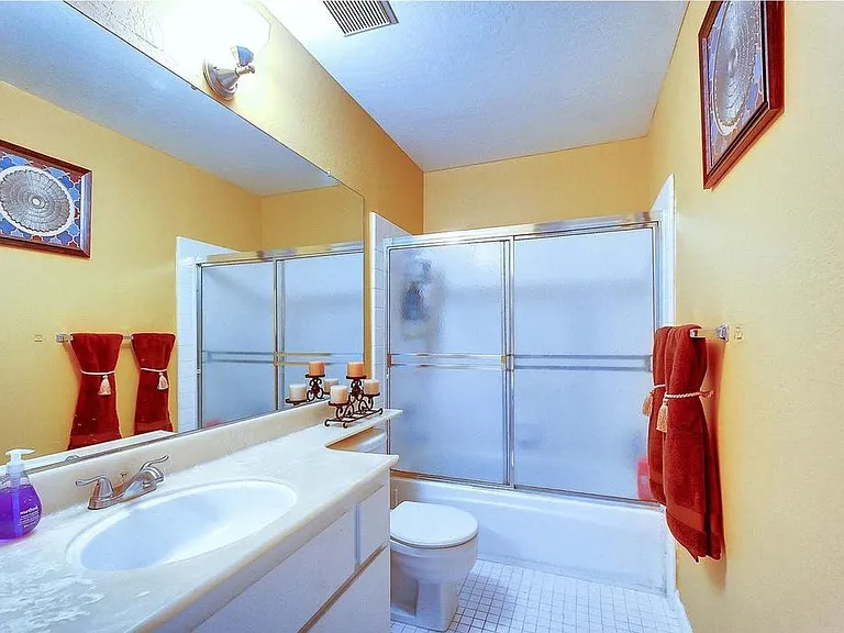 2401 Branchwood Ct #ROOM FOR RENT ONLY — Photo 4
