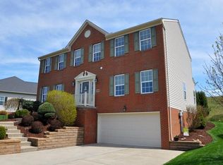 2068 Majestic Dr, Canonsburg, PA