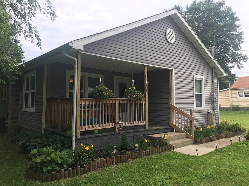 1st image of 23 Fisher Dr