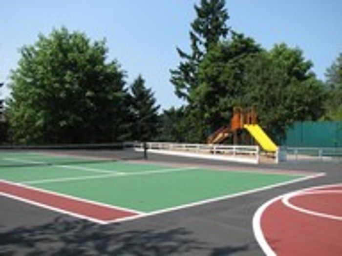 Tennis Court / Play Area
