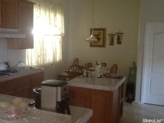 2nd image of 109 Austen Ct