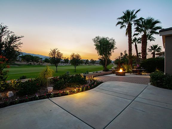 5th image of 61475 Topaz Dr
