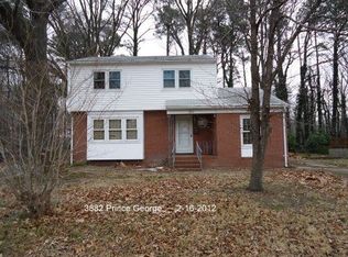 211 Prince George Dr, Hampton, VA 23669