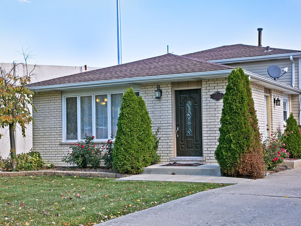 1st image of 8421 S 83rd Ave